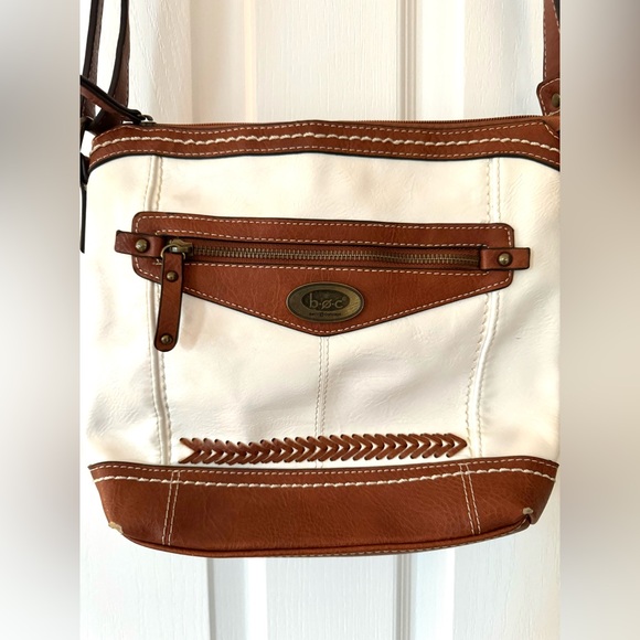 Born Concept Handbags - B.O.C. Born Concept White & Brown Women's Shoulder Bag w/ Rechargeable Charger!